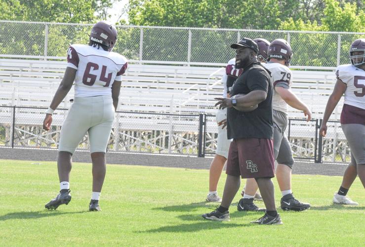 050926-BRHS football3.jpg