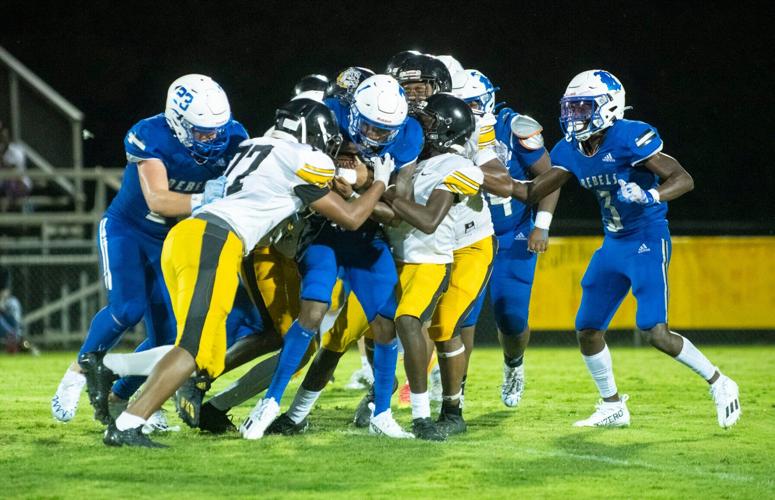 PHOTOS: Reeltown hosts Lafayette