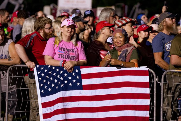 Photos:Trump hosts rally in Cullman