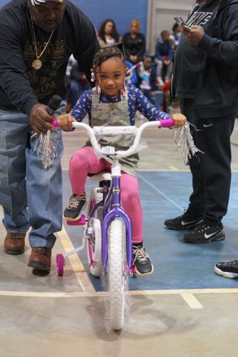 Photos: Christmas Bike Giveaway