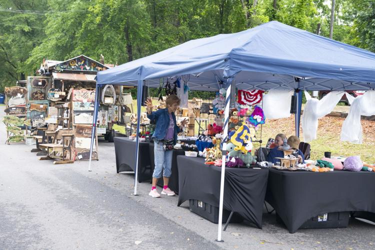 PHOTOS: Annual Mayfest in Eclectic