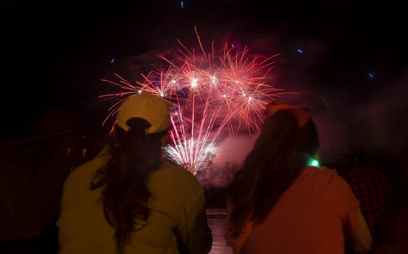 PHOTOS: Christmas on the Coosa