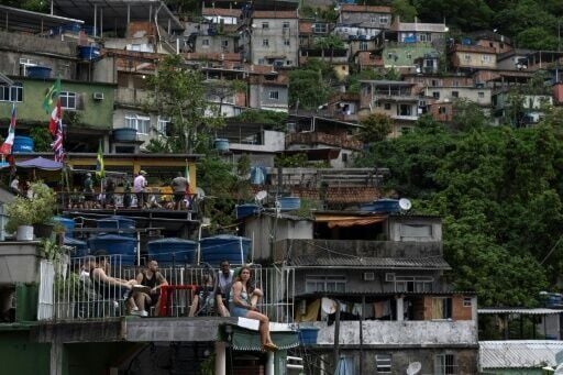 The owners of 26 rooftops and terraces in Rocinha and Vidigal earn money for allowing tourist visits