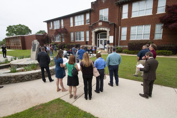 PHOTOS: Tallassee receives gas line replacement grant