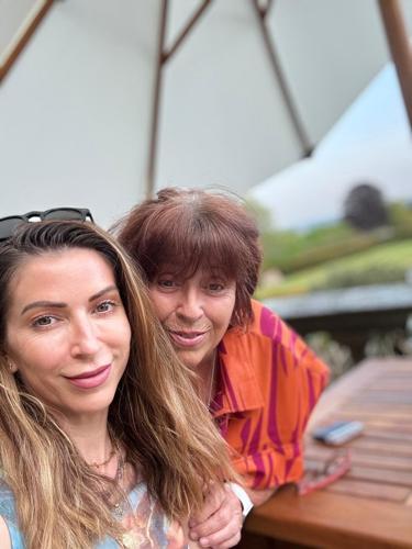 Woman says mums hug ‘saved her life’ after it led to cancer diagnosis
