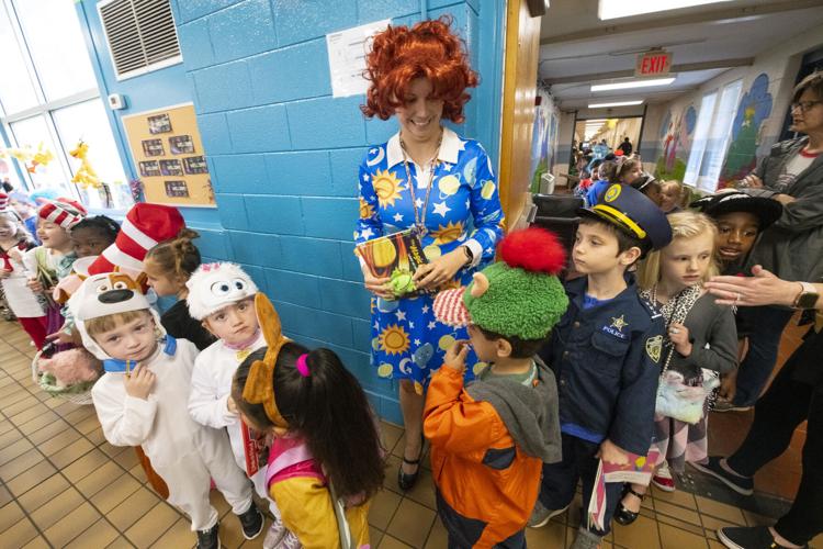 PHOTOS: Wetumpka Elementary dresses up as their favorite book characters