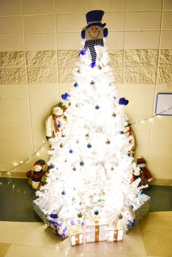 ParadeofTrees14.jpg