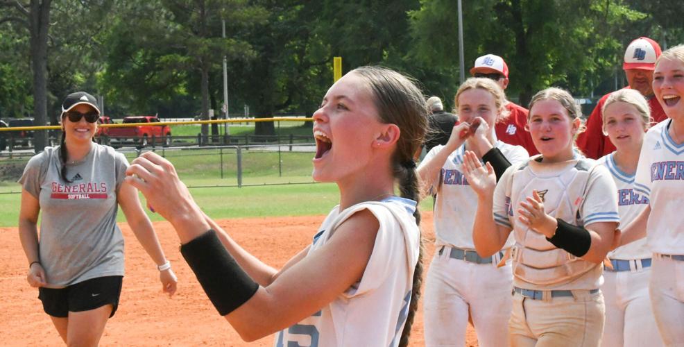 Horseshoe Bend softball punches ticket to state