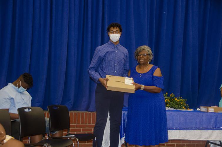 PHOTO GALLERY: Emanon Group's 18th Academic Honors Tea