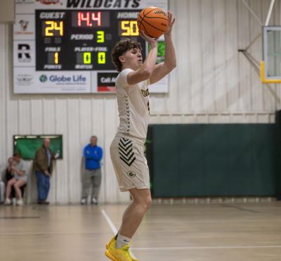 020426 edgewood boys win area.jpg