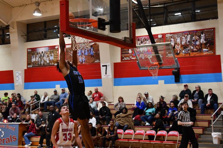 PHOTOS: Central Coosa cruises by Horseshoe Bend