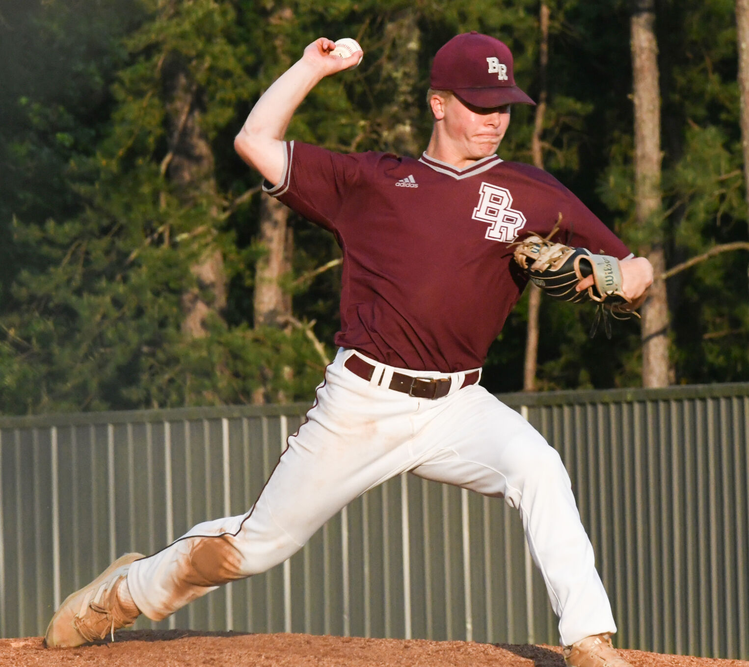 Late rally comes up short for Benjamin Russell