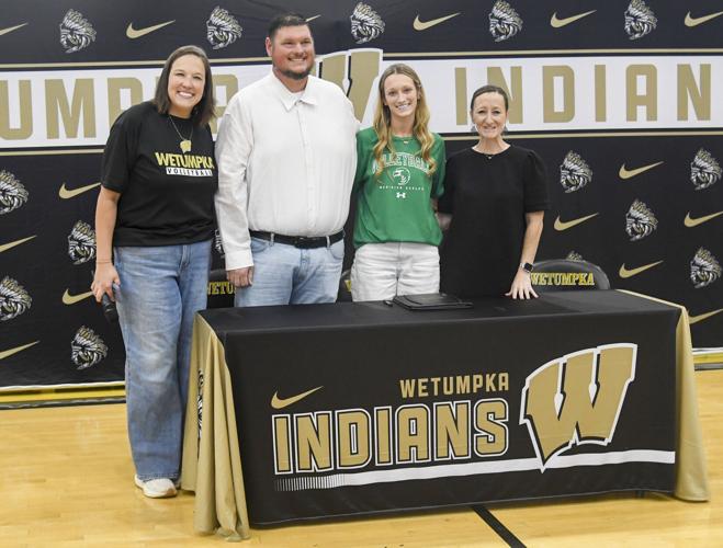 wetumpka signing 27.jpg