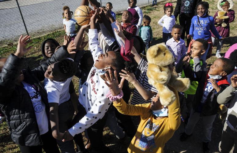 PHOTOS: Santa visits Alexander City