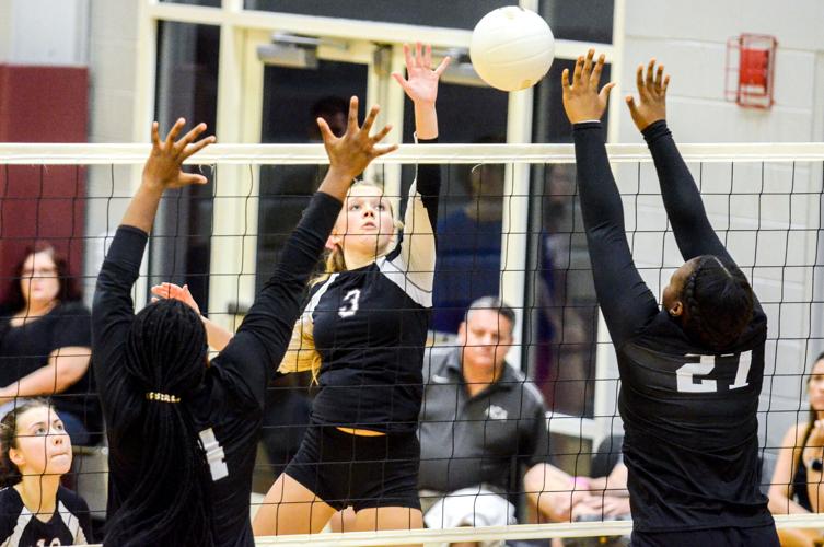 PHOTOS: Elmore County hosts annual ECHS Block Party