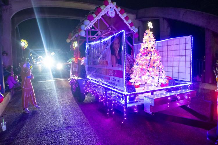 PHOTOS: Christmas on the Coosa