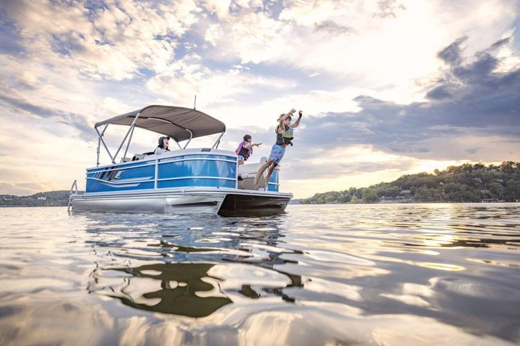 Memorial Day is part of the busiest boating weekend of the year. To make the most of magic moments on the water, the Water Sports Foundation (WSF) encourages boaters to follow important safety tips like always wearing a life jacket and designating a sob...