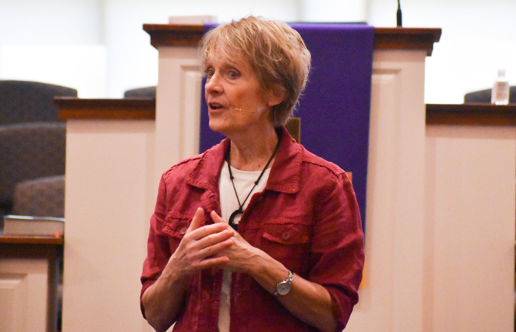 Hydock recounts first Alabama experience through storytelling