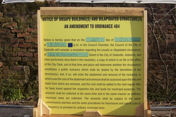 Dadeville residents demand unsafe buildings be addressed