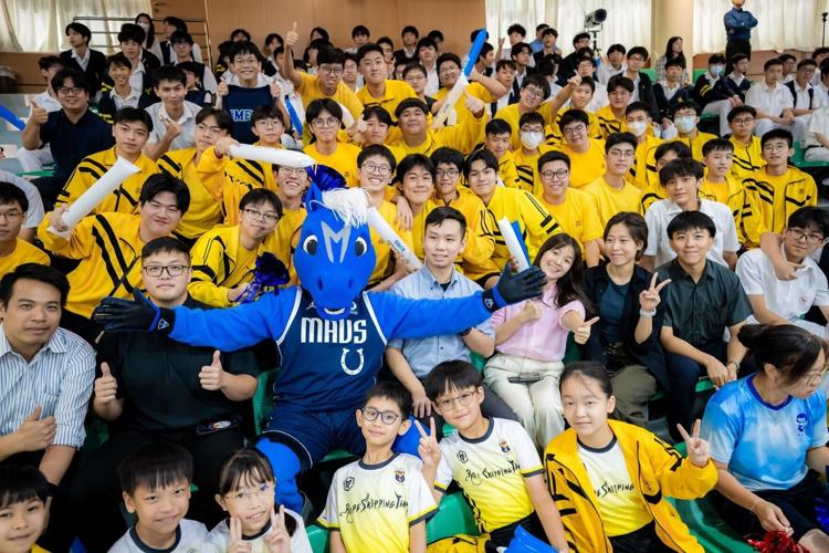 Students enjoy “School Day” at Yuet Wah College, Macau today. The third event of the “NBA Cares x Sands Cares Community Impact Week” brought together approximately 600 participants, including NBA legends and coaches, NBA executives, teachers and student...