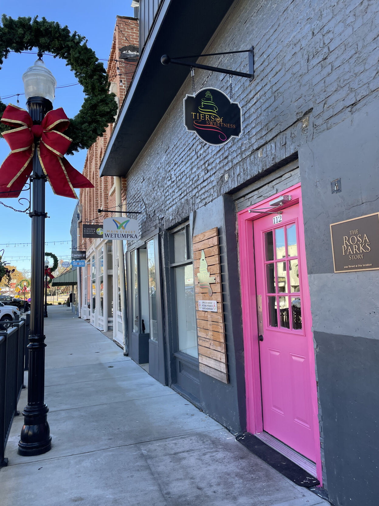 Coming home: Sisters to open bakery on Company Street