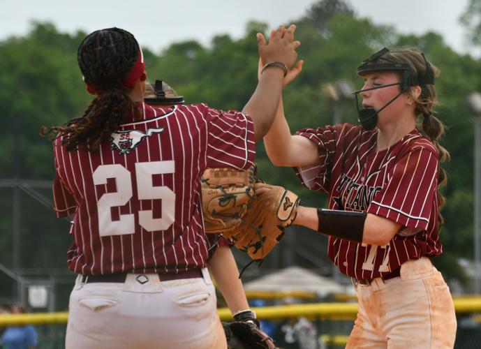 Lady Mustangs still fighting in regionals