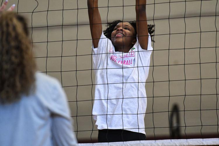 PHOTOS: Benjamin Russell and UAB volleyball camp