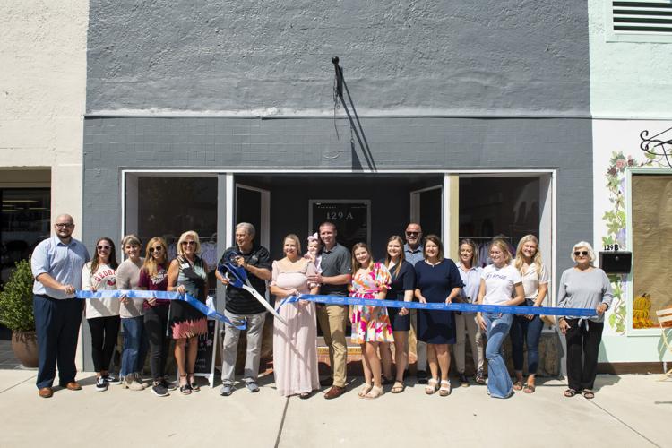 PHOTOS: Aida with love cuts ribbon on newest downtown Wetumpka store