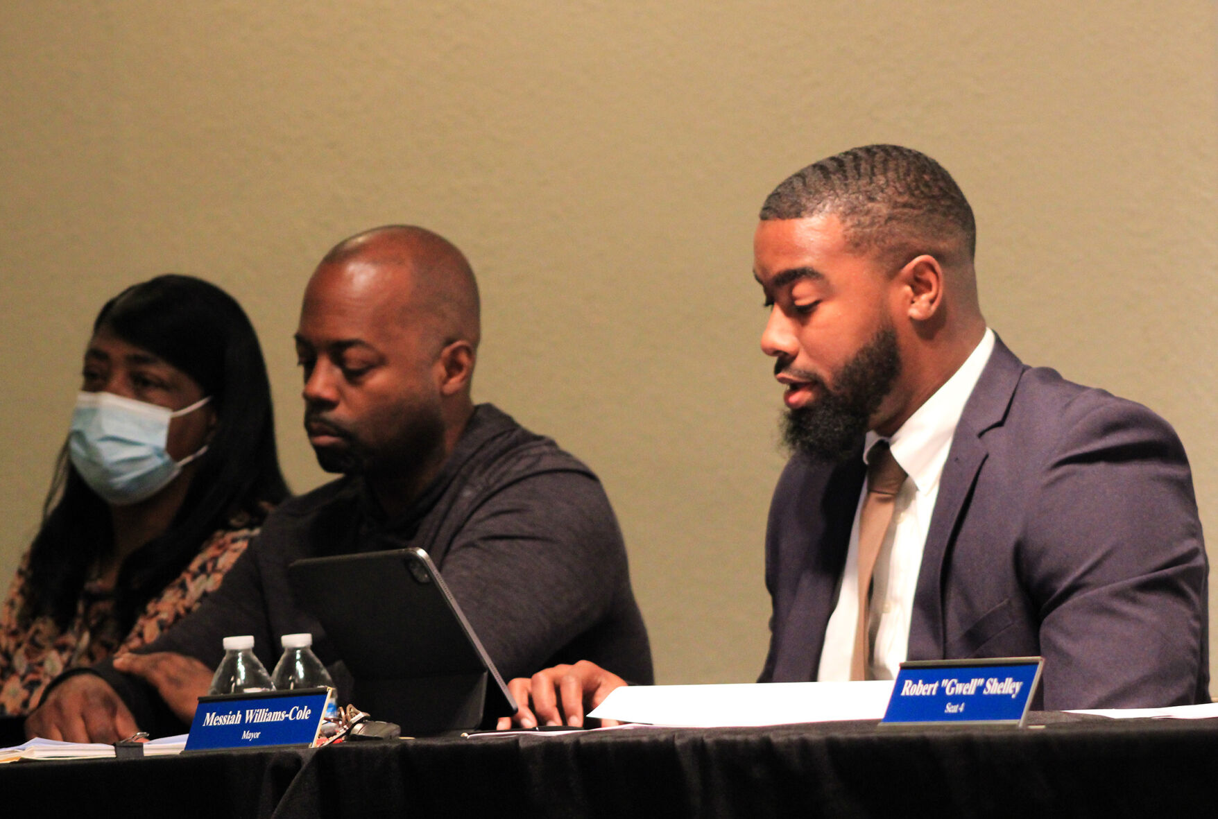 Old 280 residents bring the renaming to an end