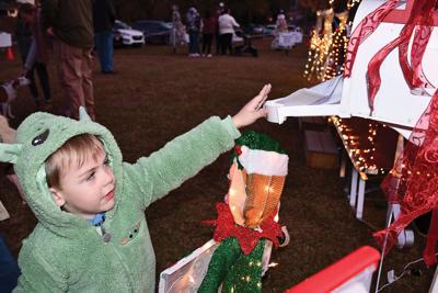 Santa responds to 100-plus letters dispatched from Dadeville