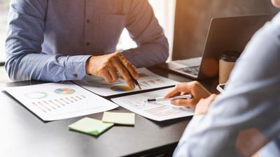 STOCK: local finance (copy)