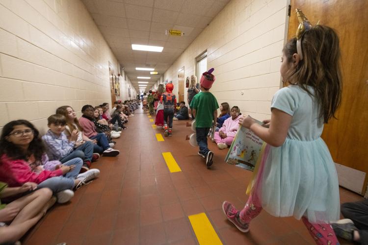 PHOTOS: Wetumpka Elementary dresses up as their favorite book characters