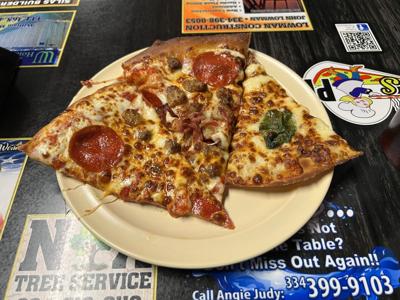 Sheila's Pizza: the best buffet pizza in town