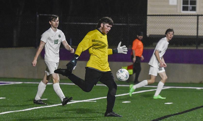 030426 boys holt-tall soccer 06.jpg