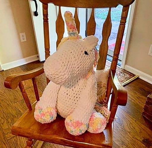08032023 crochet unicorn.jpeg