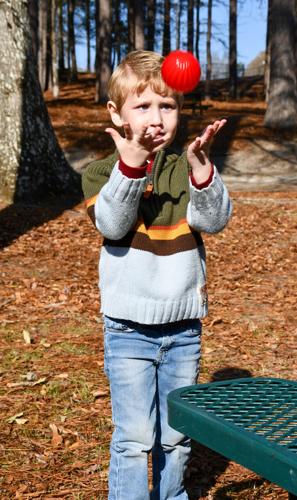 121725 christmas in the park19.jpg