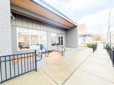 010726-new chamber building.jpg