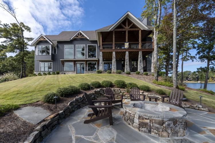 Fall in love with the lake