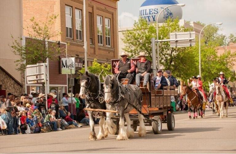 Main Street Parade, credit Montana Department of Commerce, visitmt.com