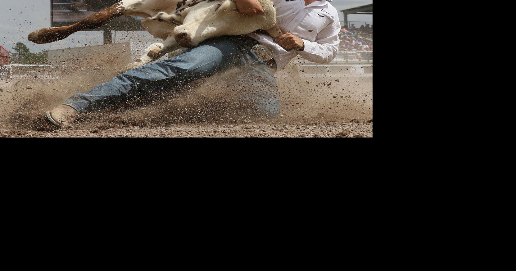 Texas team-roping duo wins at Cheyenne Frontier Days after almost ...