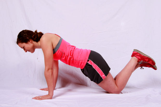 PUSH-UPS MODERATE DIFFICULTY