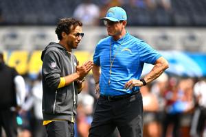 FOOTBALL-NFL-LAC-ARI/
