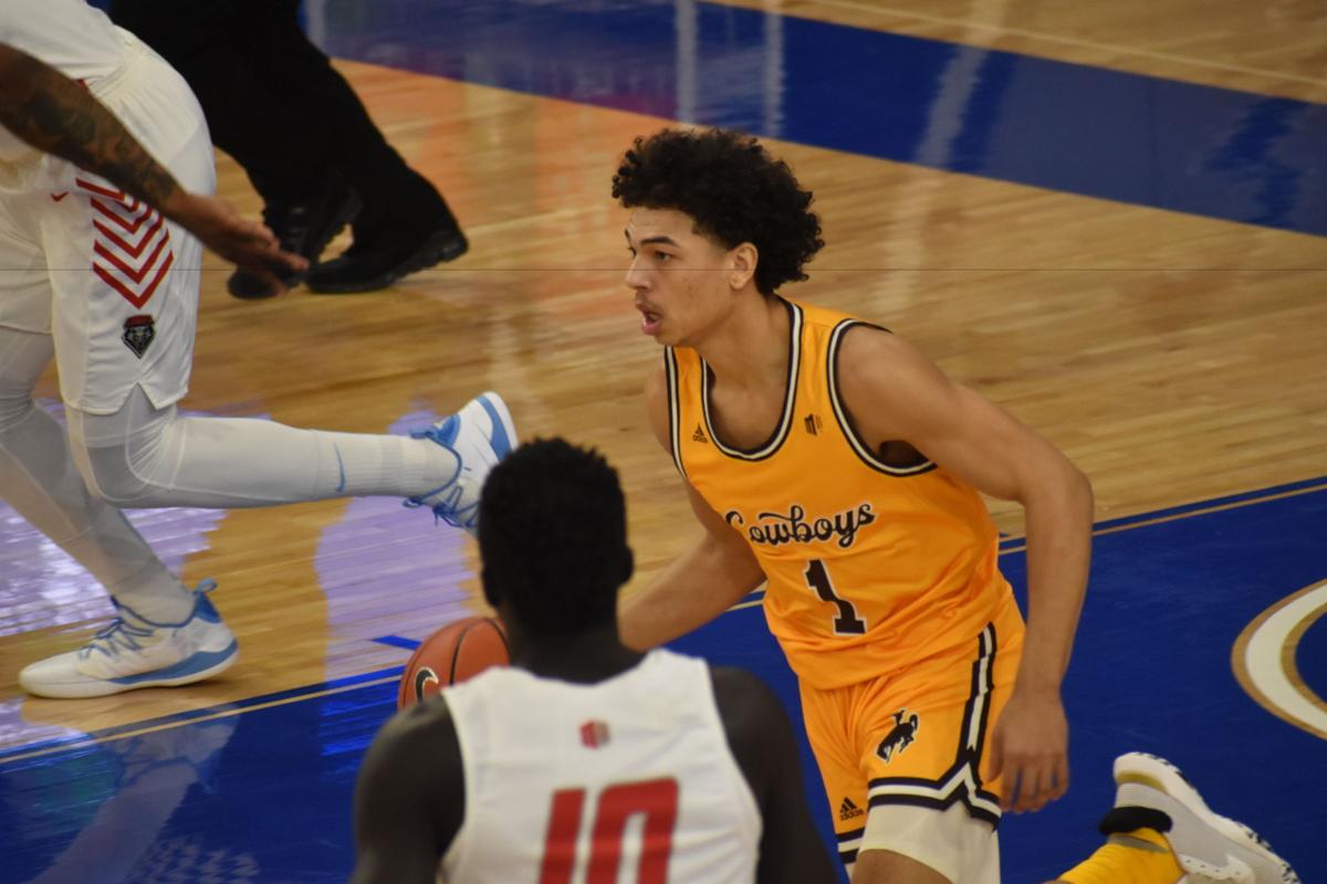 UW-New Mexico men's hoops
