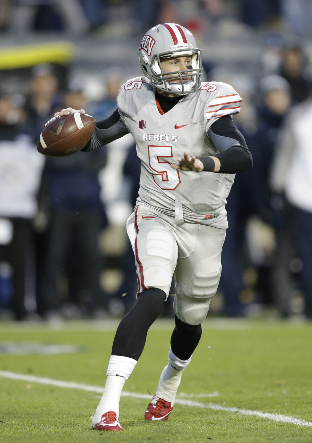 Untested quarterbacks will be theme of 2015 Mountain West football