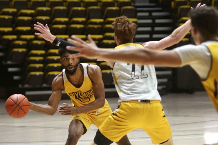 Wyoming's TJ Taylor enters transfer portal