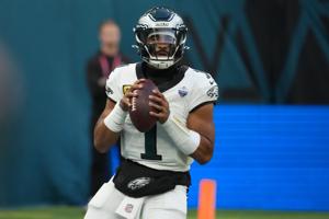 FOOTBALL-NFL-JAC-PHI/
