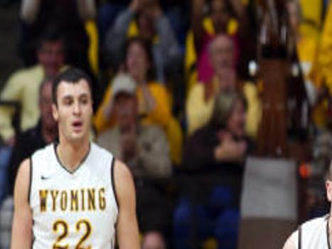 Notebook Jeremy Lieberman And Jonathan Barnes Thank Wyoming Mens Basketball Tribcom