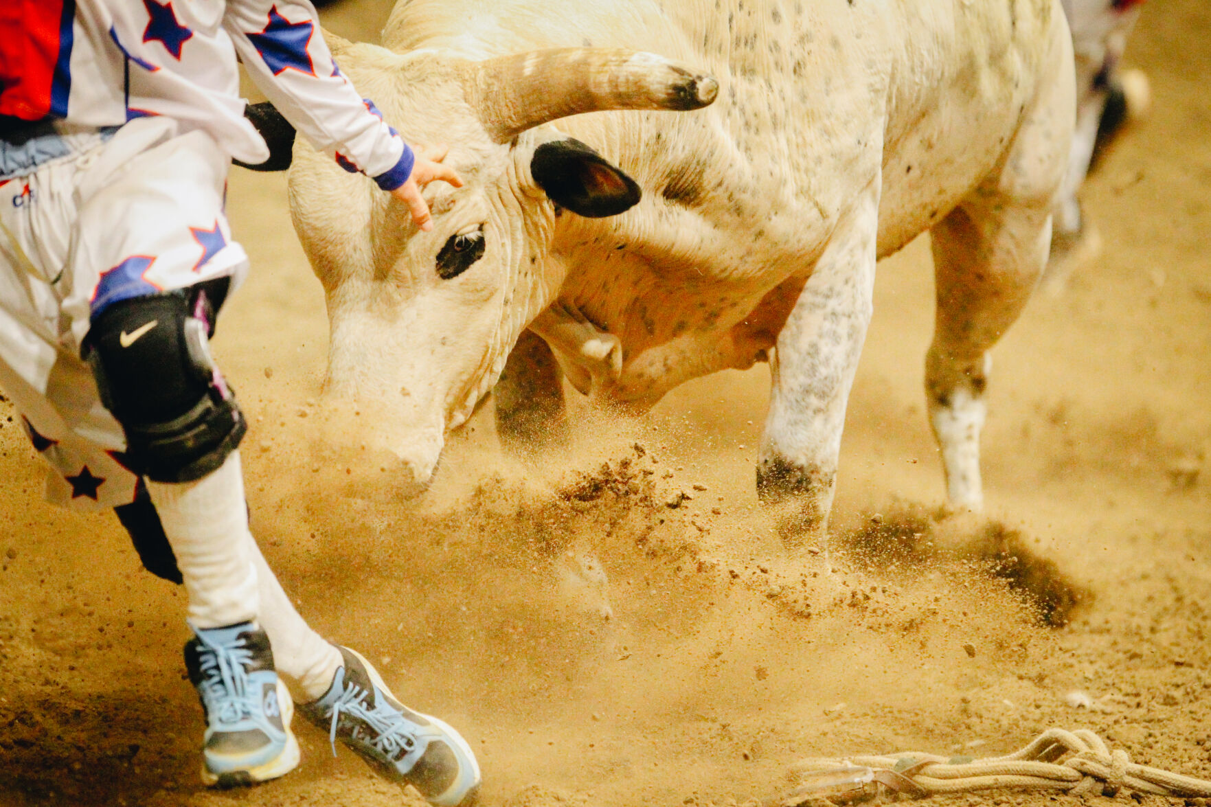 Powell's Brody Wells Is In Contention For CNFR Saddle Bronc ...