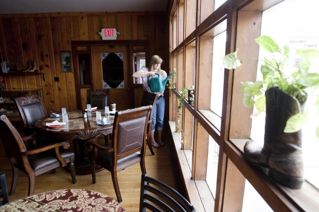 Nostalgia Bistro