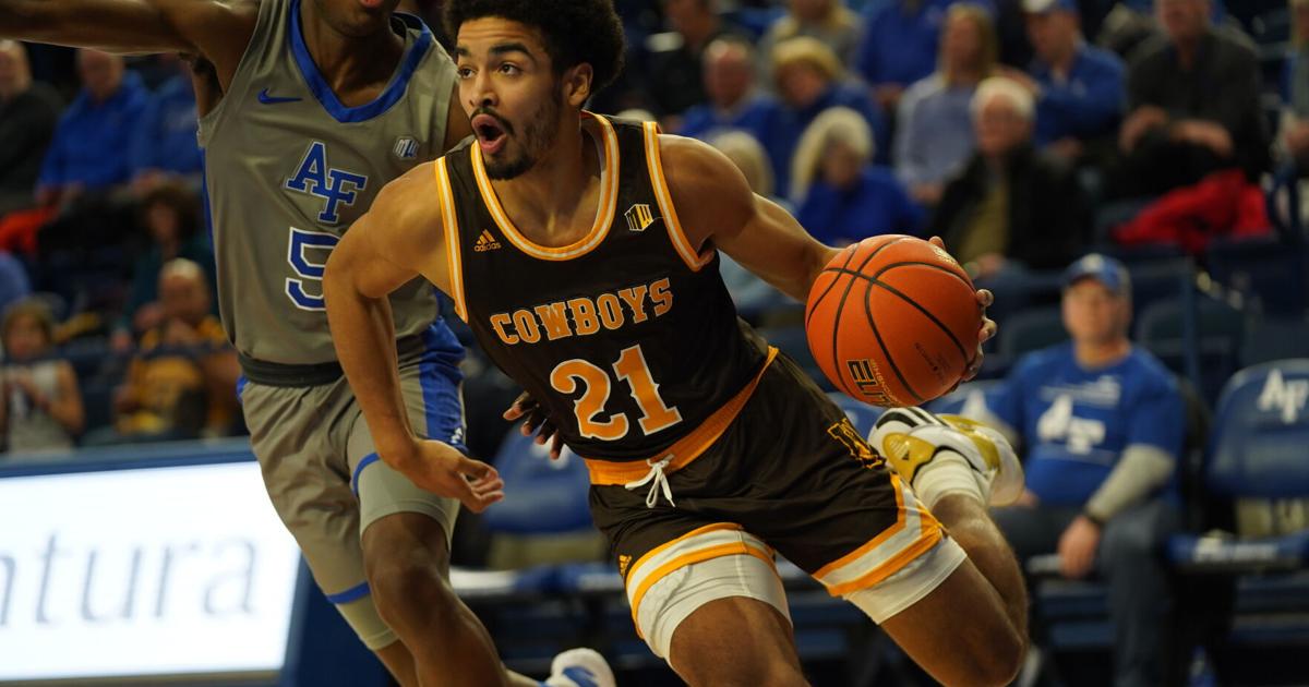 Air Force Falcons hand Wyoming Cowboys their eighth consecutive defeat